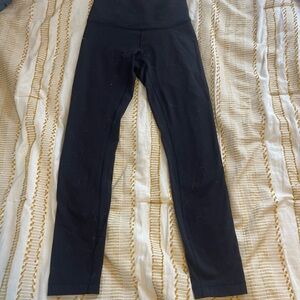 Lululemon Wunder Under 25”